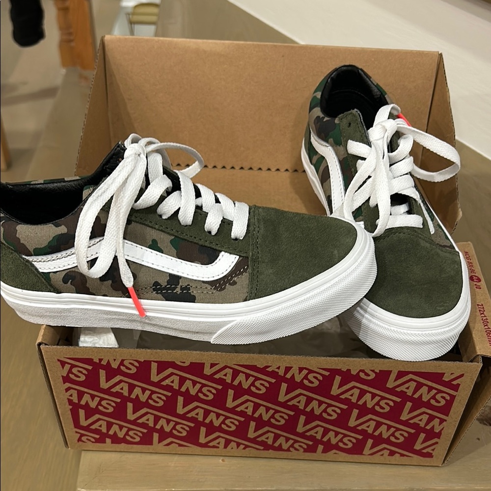 Vans Kids Camouflage Sneakers - Green and Black